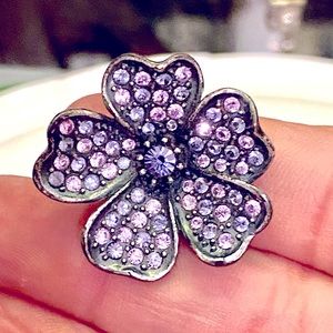 Purple flower ring